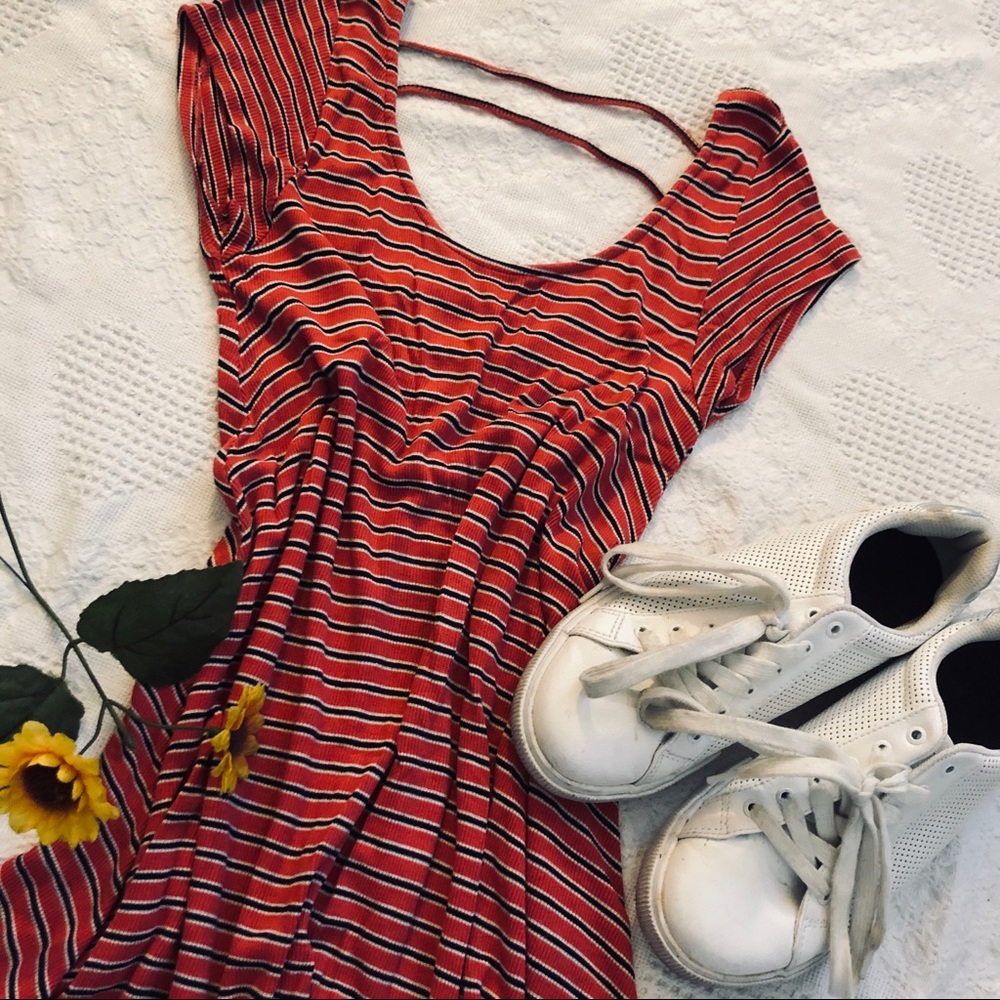 AEO Loose-fit Backless Dress